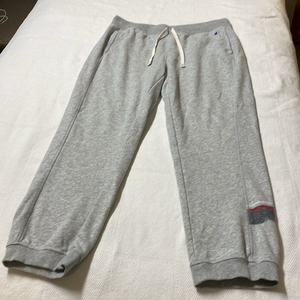 Champion - Men's Gray Sweatpants - Large - preowned